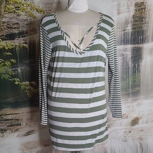Poof New York Womens 2X Green Gray Striped Long Sleeve Vneck Tshirt Top